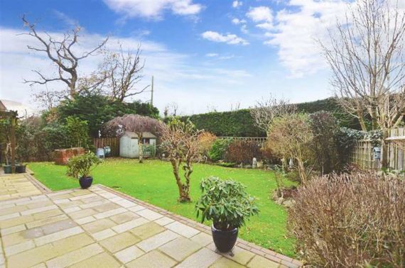5 Bedroom Detached